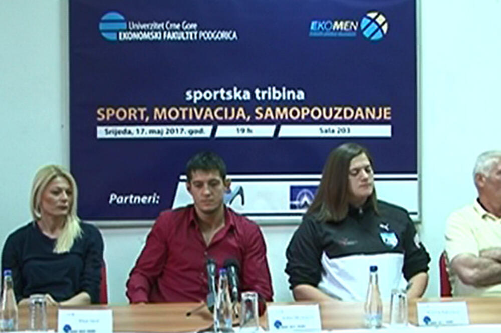 Tribina, Foto: Privatna arhiva