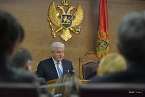 Premijerski sat 31. maja