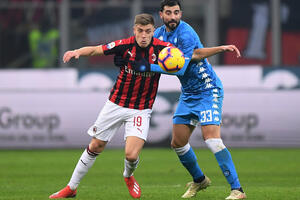 Pjontek uživa u Milanu: Sedorf je tražio da se slikamo, navijači...