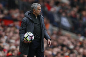 Murinja naljutilo pitanje i napustio intervju