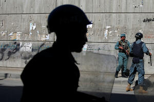 Avganistan: Bomba pogodila policijsko vozilo, najmanje četiri...