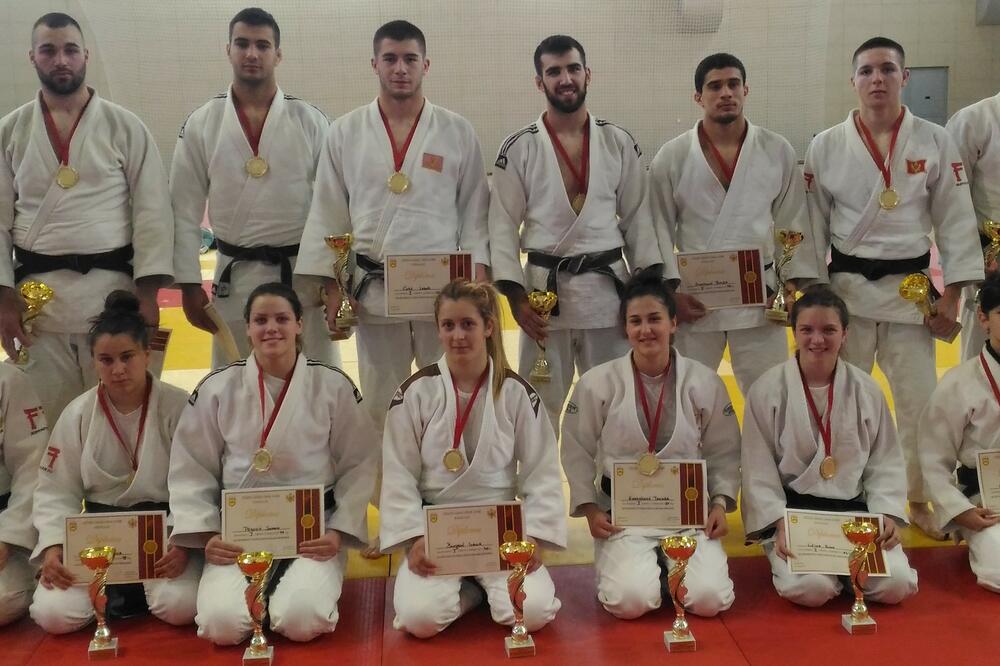 Džudo prvaci, Foto: DžSCG