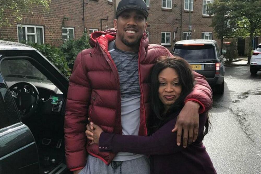 Džošua, Foto: Timstewartnews