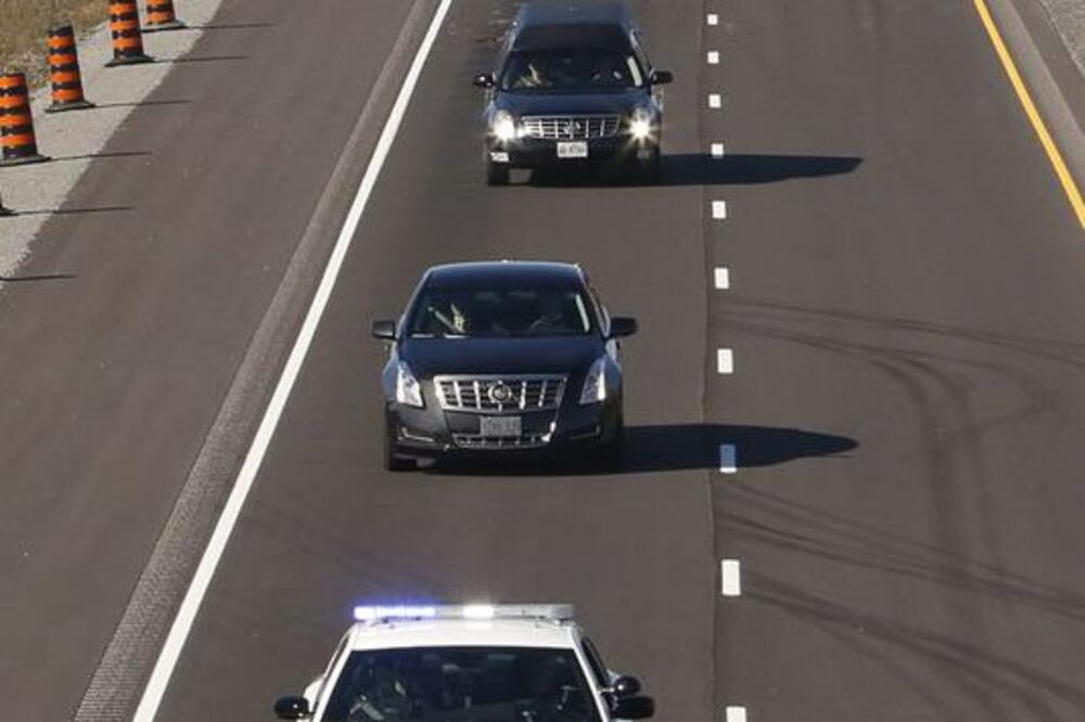 Autoput kolona, Foto: Beta/AP