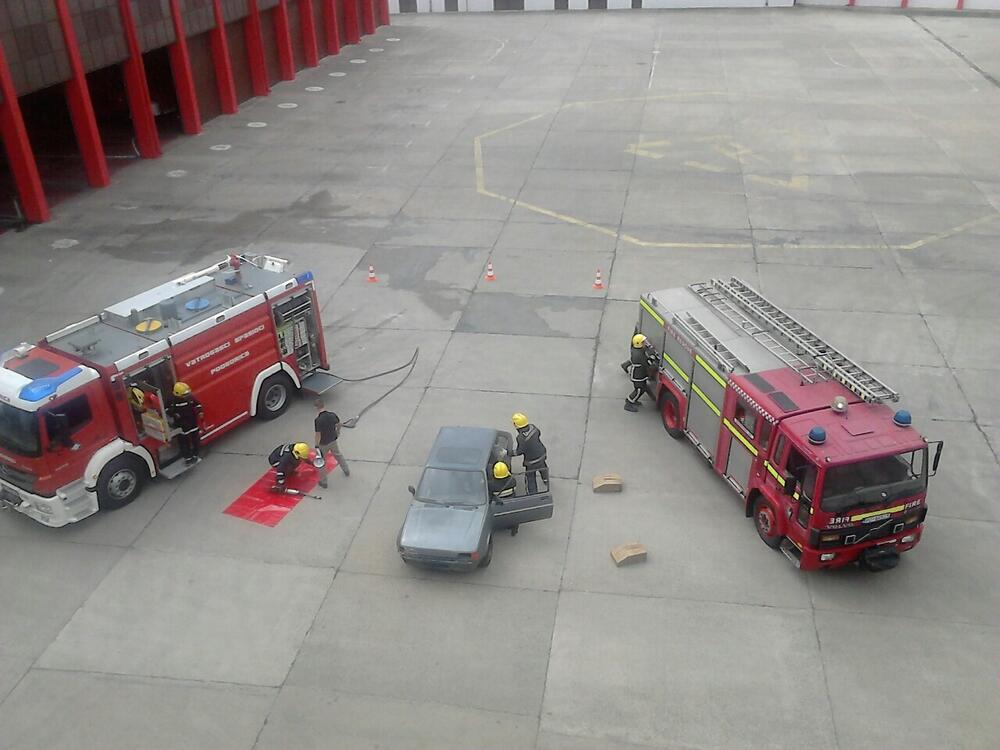 Vatrogasci Podgorica