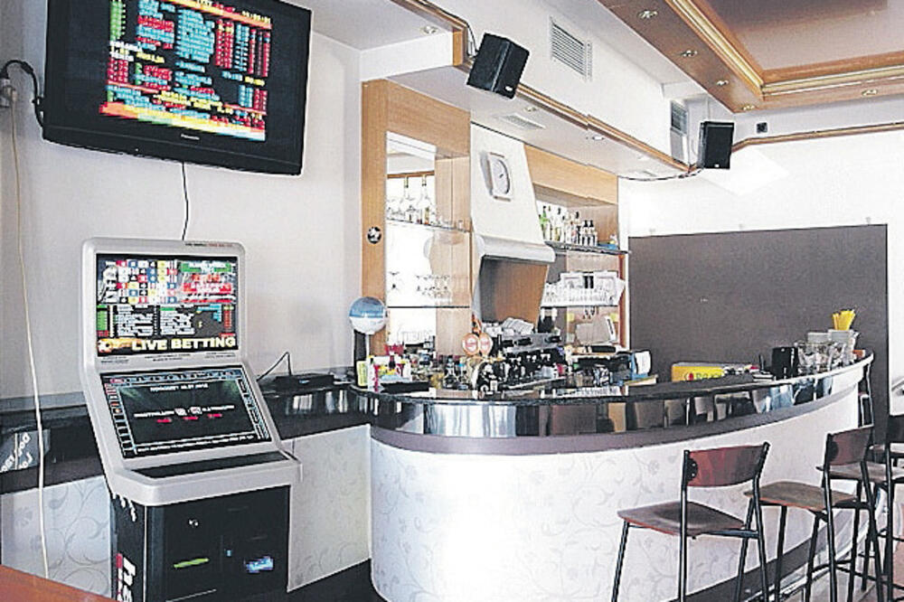 Kocka, kockanje, terminali, Foto: Hattrick