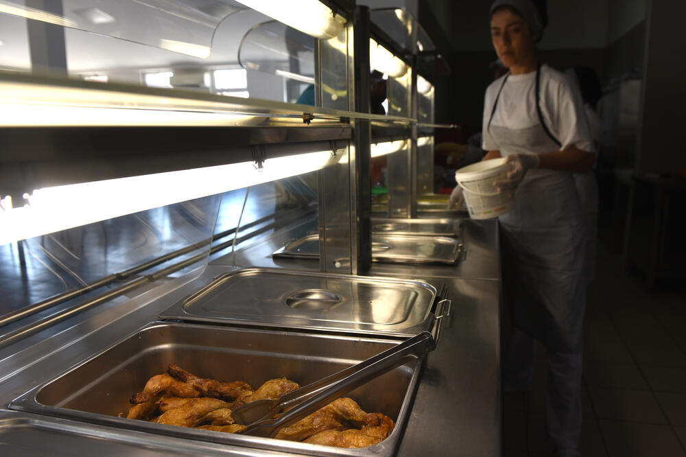 Narodna kuhinja (ilustracija), Foto: Savo Prelević