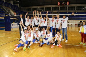 Šampionke po navici - Luka Bar osvojila osmu titulu