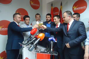 Postaje li Demokratska Crna Gora lider opozicije?