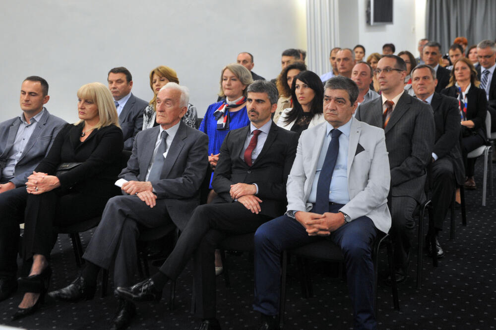 Privredna komora, Foto: Savo Prelević