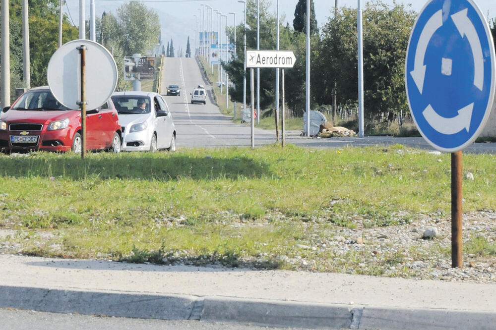 Kružni tok Mojanovići, Foto: Arhiva "Vijesti"