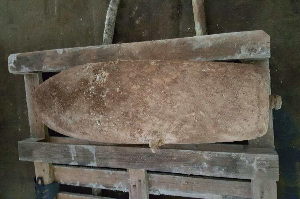 Bomba Podgorica, Foto: MUP Crne Gore