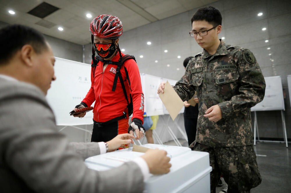 Južna Koreja, izbori, glasanje, Foto: Reuters