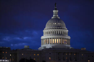 Predstavnički dom Kongresa SAD odobrio 1.100 milijardi dolara...