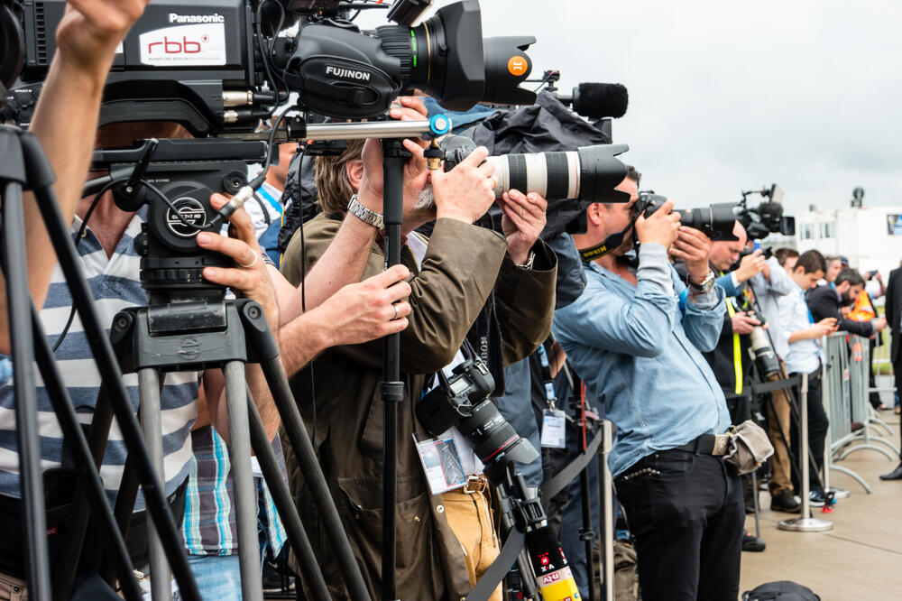 novinari, mediji, Foto: Shutterstock