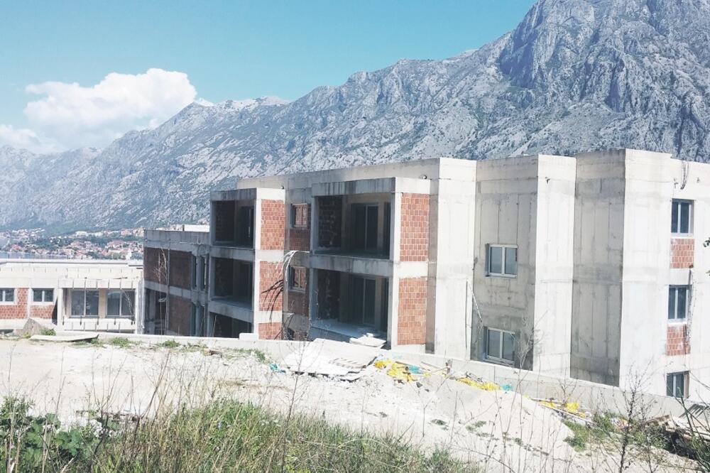 Pentagon, Škaljari, Foto: Siniša Luković