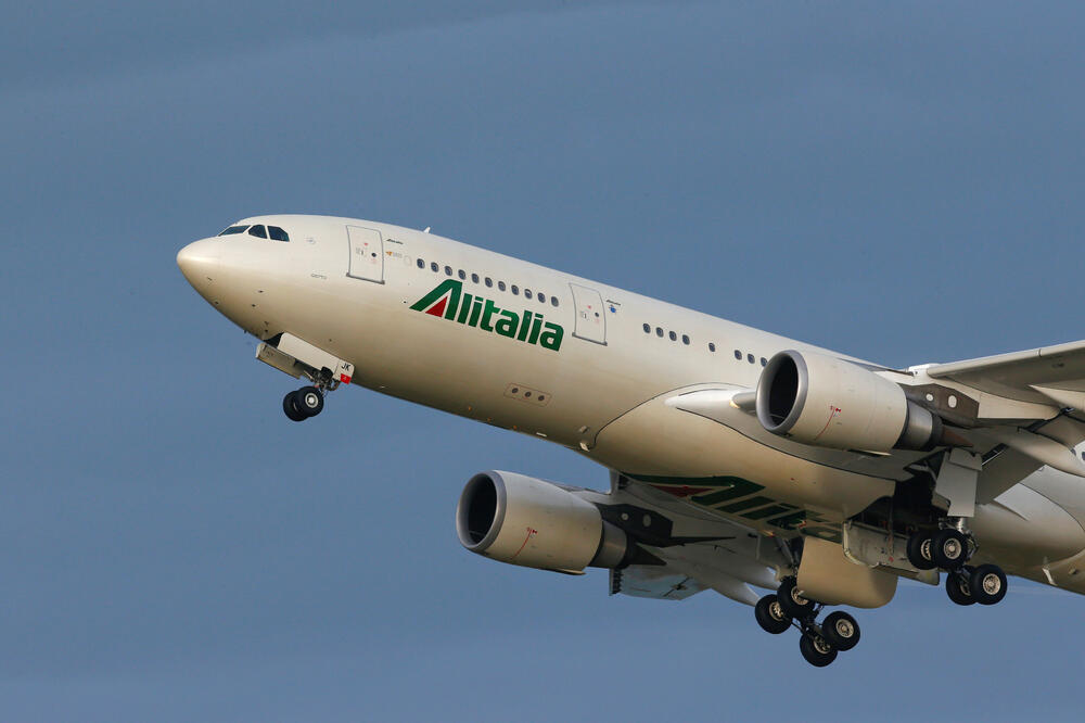 Alitalija, avion, Foto: Reuters