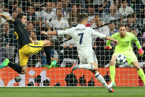 Glamur u Madridu, Ronaldo sa druge planete - Real preko Atletika...