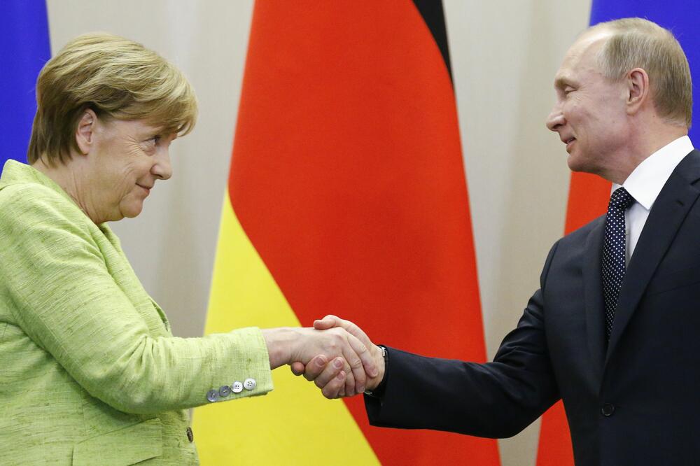 Angela Merkel, Vladimir Putin, Foto: Reuters