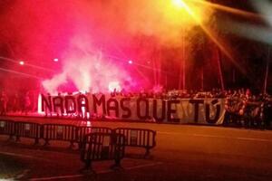 Podrška Saviću i drugovima: Navijači još jednom pokazali ljubav...