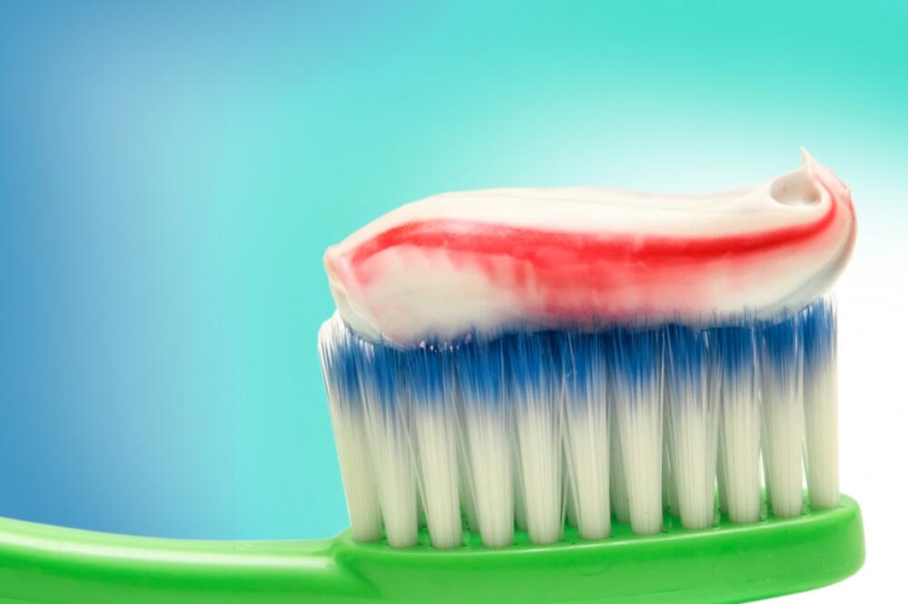 četkica za zube, Foto: Shutterstock.com
