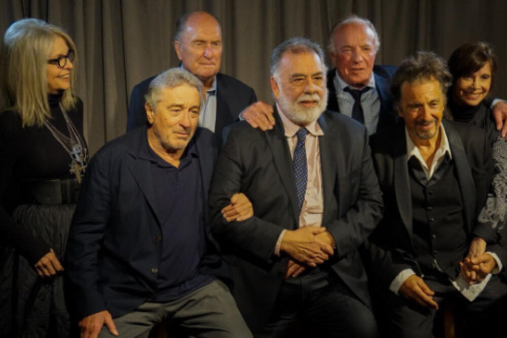 Kum ekipa, Foto: Twitter