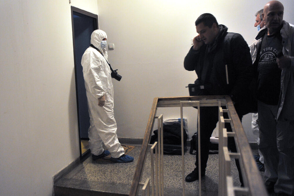 Uviđaj nakon ubistva Durije Pojatić, Foto: Savo Prelević