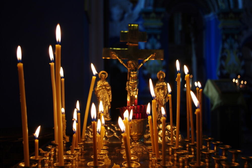 crkva, krst, Foto: Shutterstock