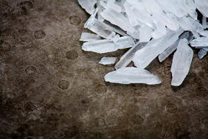 Sintetička droga u novom obliku: Kristalni met kao gumeni bombon