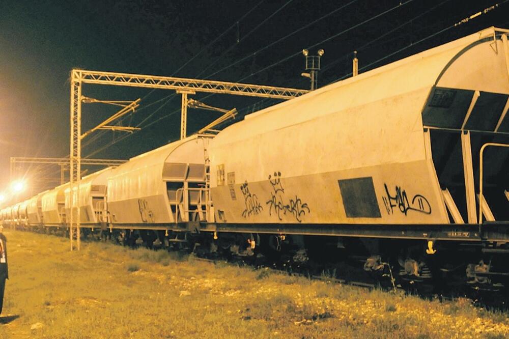 voz, željeznička stanica, Foto: Arhiva "Vijesti"