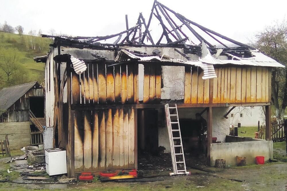 požar, Moračanini, Tomaševo, Foto: Jadranka Ćetković