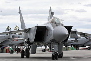 Ruski MiG-31 se srušio u Sibiru