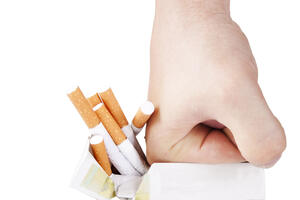 Crnogorke četvrte u svijetu u konzumiranju cigareta