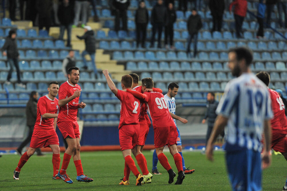 Dečić, Foto: Savo Prelević