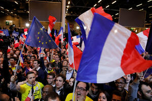 Francuski mediji: Veliki prasak oduvao tradicionalne stranke