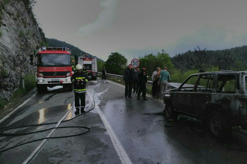 požar vozilo CG i Hrvatska, Foto: Čitalac Vijesti