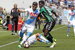 Juventus maršira ka 33. skudetu, Napoliju samo bod protiv Sasuola