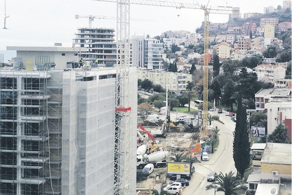 Budva, zgrade, Foto: Vuk Lajović