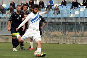 Igor Burzanović rastužio svoju Budućnost, Mladost na minus četiri