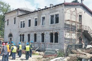 Vojno kupatilo mijenja adresu