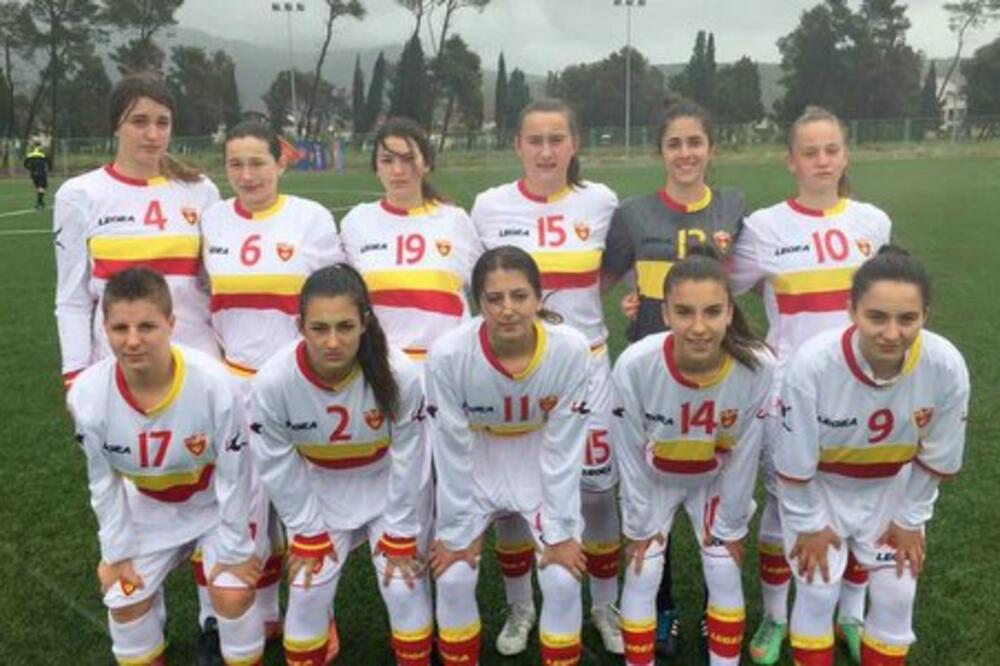 Mlađa ženska kadetska reprezentacija, Foto: FSCG