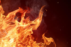 Nikšić: U požaru oštećen dio stolarske radionice