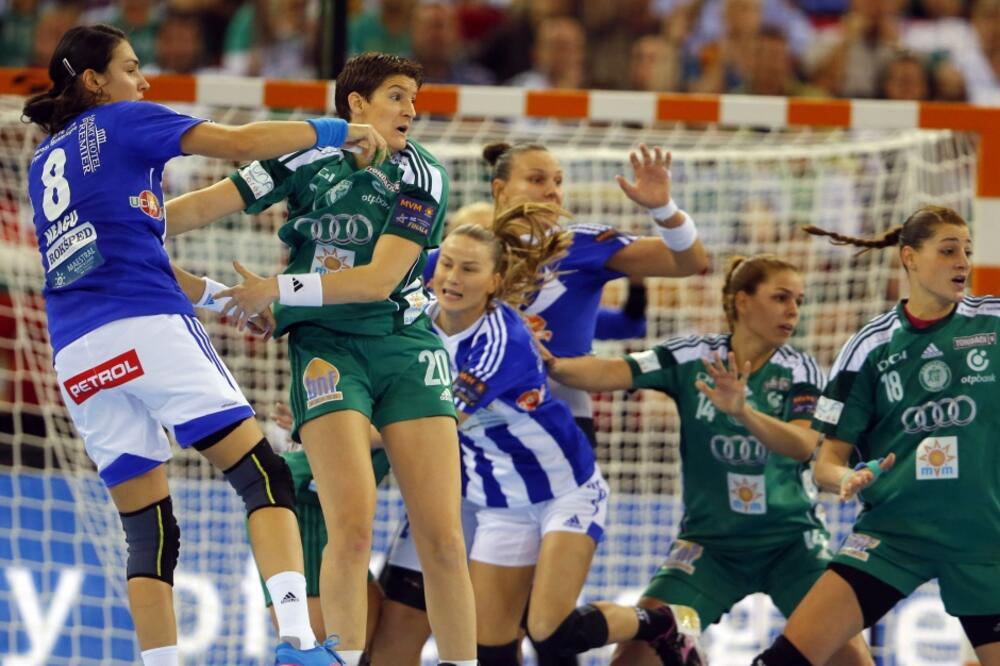 Đer - Budućnost, Foto: Reuters