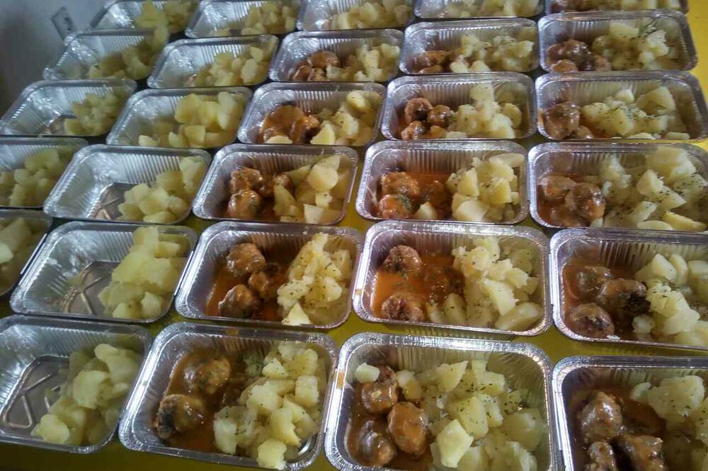 Uskršnji ručak, Foto: Banka hrane