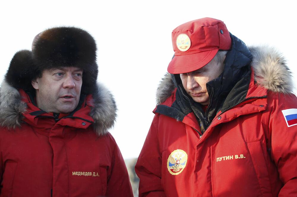 Putin Medvedev, Foto: Reuters