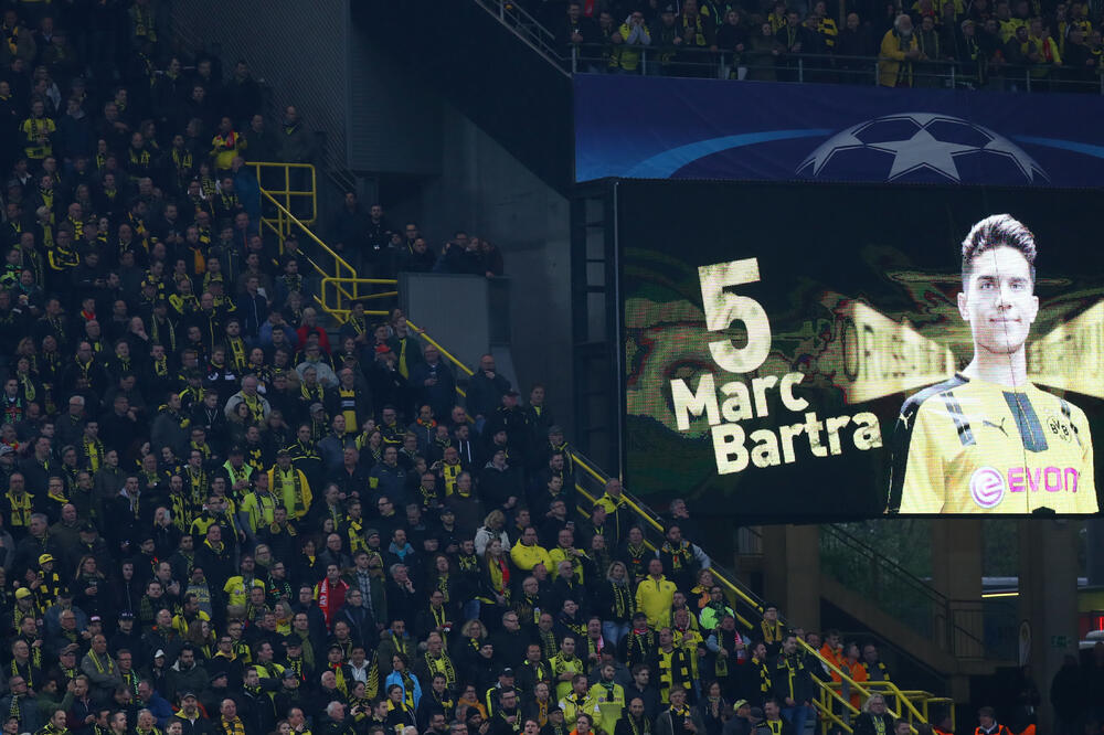 Bartra, Foto: Reuters