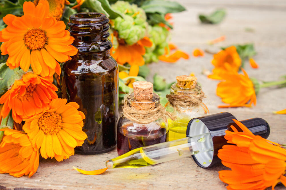 ulje od Nevena, Foto: Shutterstock