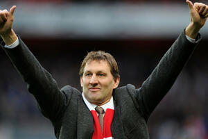 Toni Adams novi trener Granade