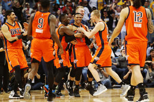 Vestbruk rekordnim 42. tripl-dablom otpisao Denver