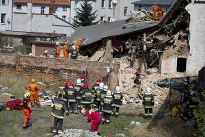 Poljska: U ruševinama zgrade nađena i šesta žrtva